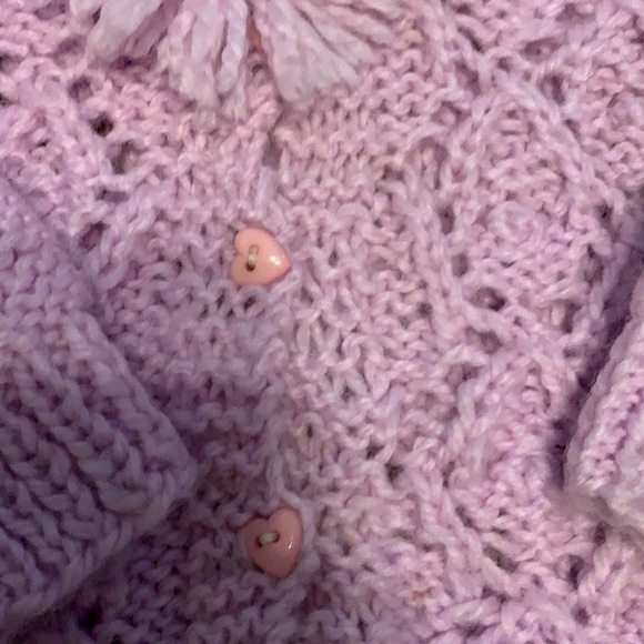 Size 9 months hand-knit lavender cardigan - Picture 3 of 4